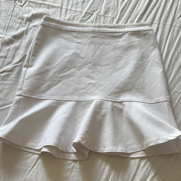 concept club Dresses & Skirts - Concept Club White Ruffle Hem Skirt | Tenniscore Y2K Preppy Aesthetic XS